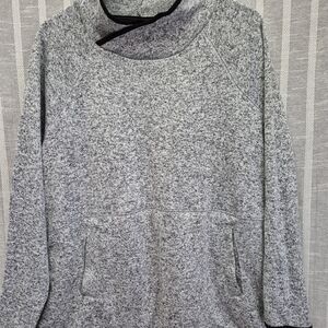 Tek Gear Gray Knit Top